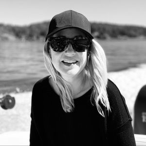 Meet your Posher, Lisa